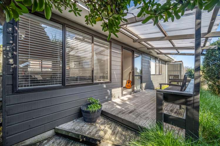 2/153 Whitford Road Somerville_3