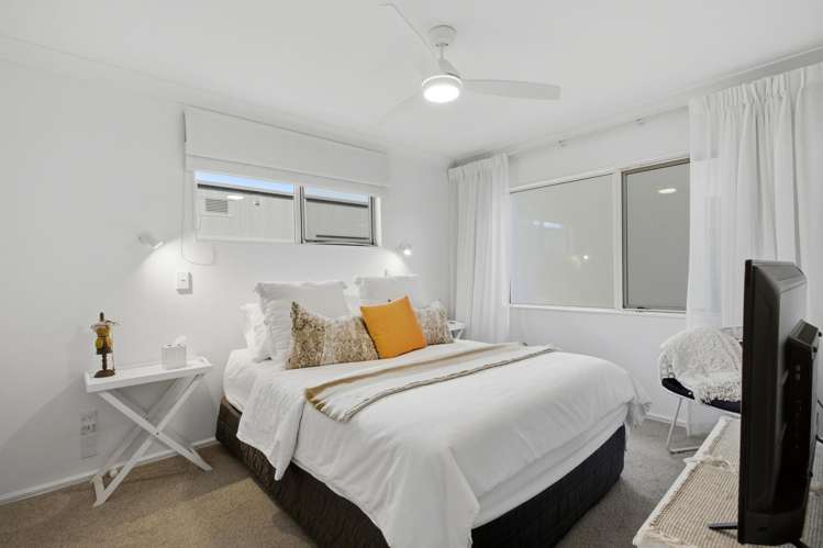 1/111 Santa Monica Drive (Pacific Palms) Papamoa_8