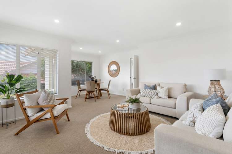 41 Gillett Place Botany Downs_7