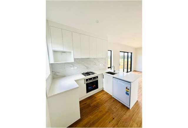 58 Picturesque Drive, Flat Bush