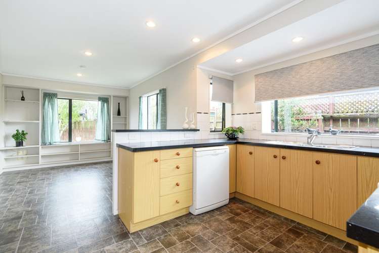 50 Burswood Drive Pakuranga Heights_8