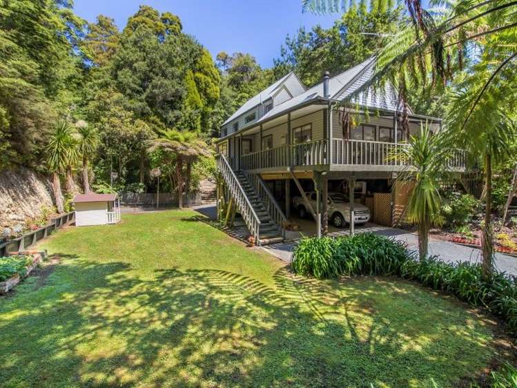 7c Tiniroa Grove Silverstream_27