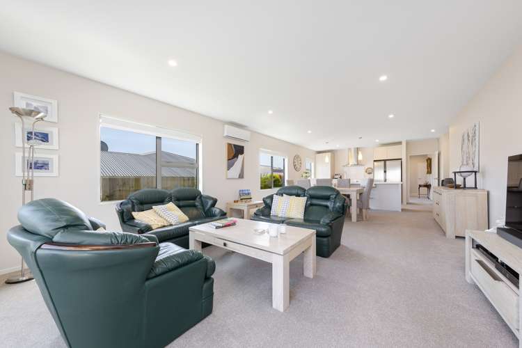 42 Fairwater Road Warkworth_14