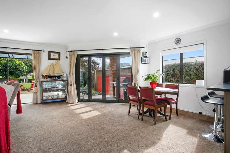 11a Fairburn Place Leamington_5