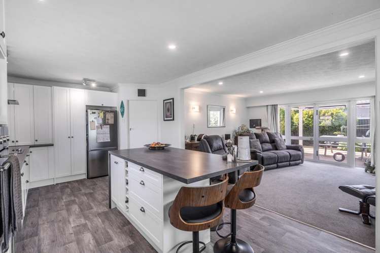 452 North Road Waikiwi_7