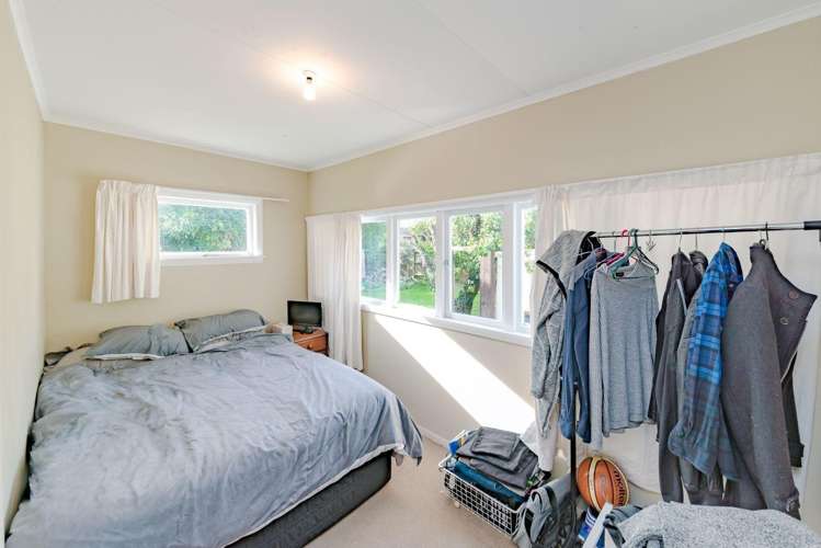 15 Dahlia Street Palmerston North Central_5
