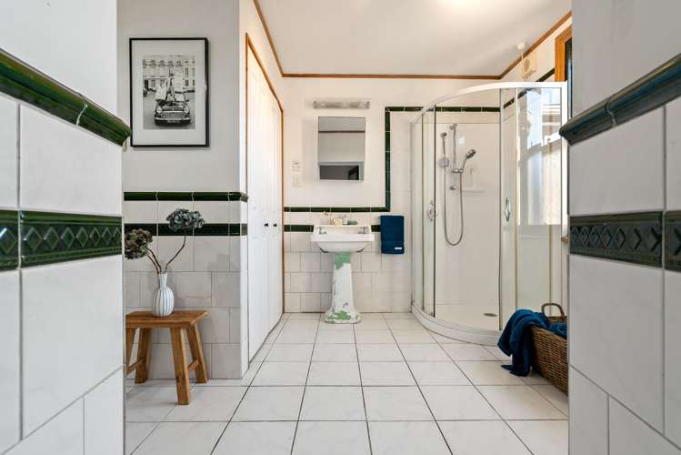 20 Reuben Avenue Brooklyn_15