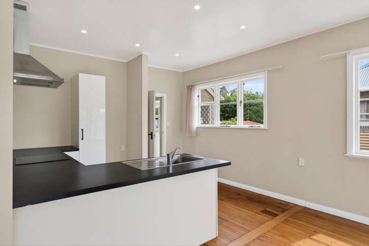 34 Centennial Crescent_5