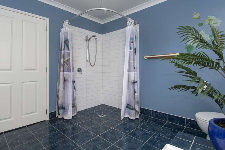 12 Te Otinga Place Pyes Pa_13