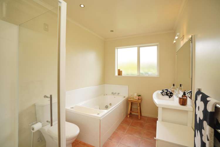 35A Lewis Street Gladstone_12