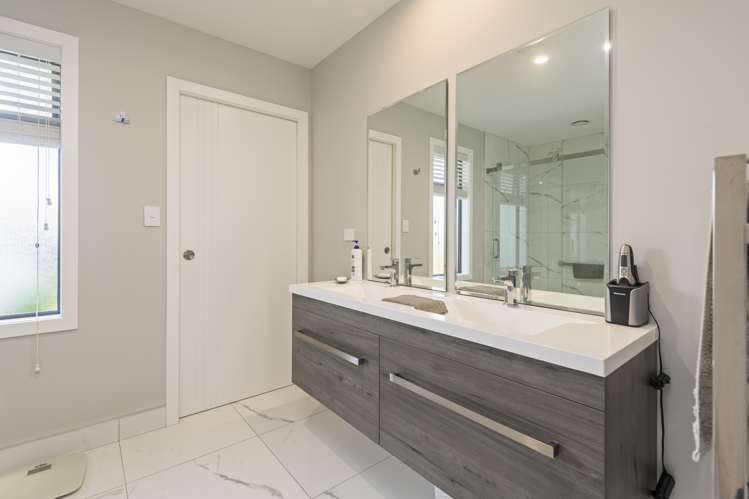 60c Roy Street Palmerston North Central_11