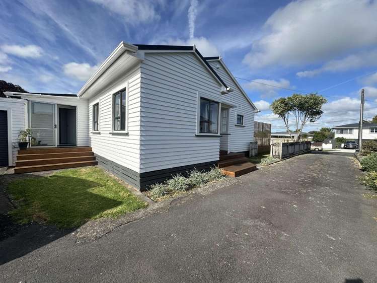 125 Brooklands Road Brooklands_1