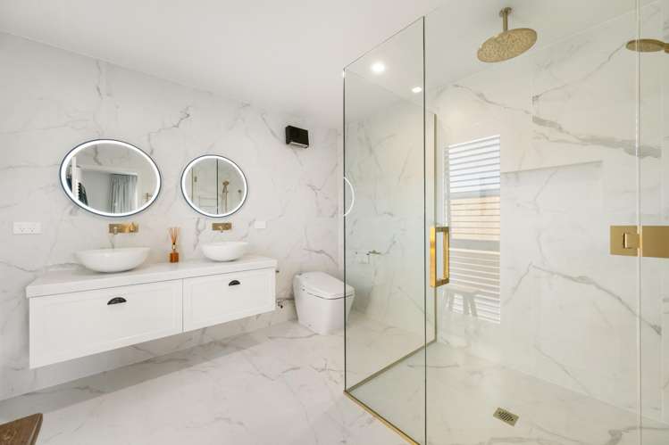 37 Magnum Drive Cromwell_25