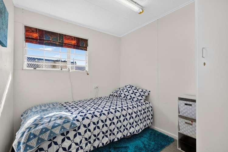 9 Farnham Drive Richmond_18