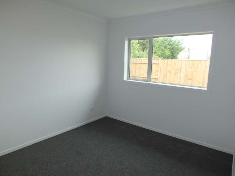 3 Hof Lane Foxton_15