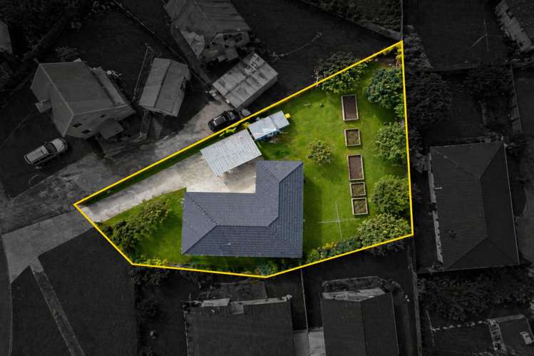 5 De Bloge Place Clendon Park_11