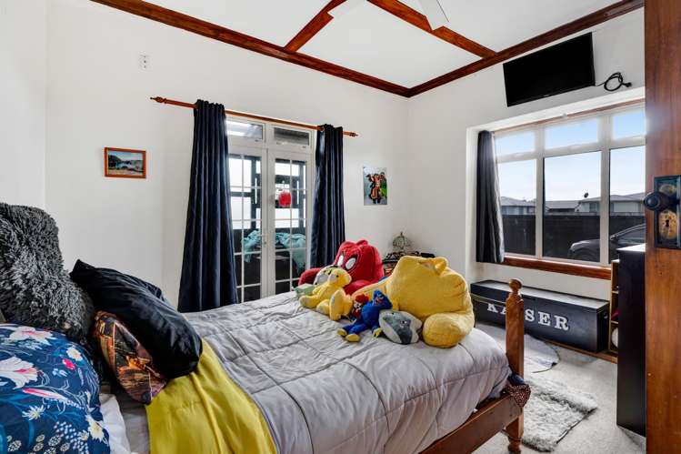 231 Glover Road Hawera_14