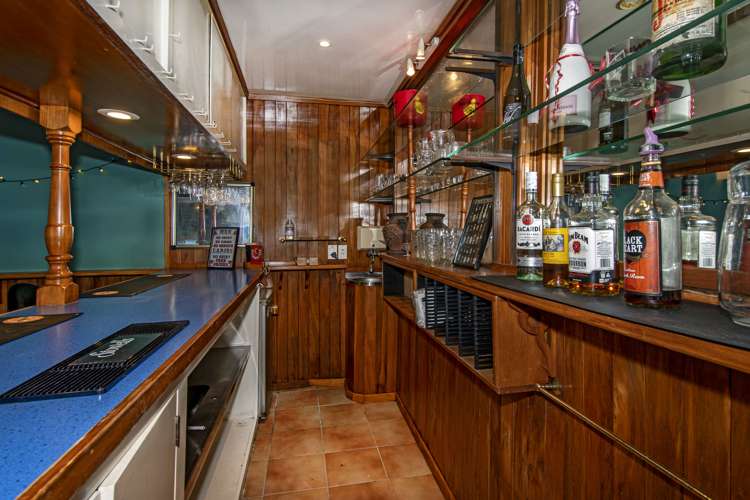 16 Toetoe Road Otaika_20