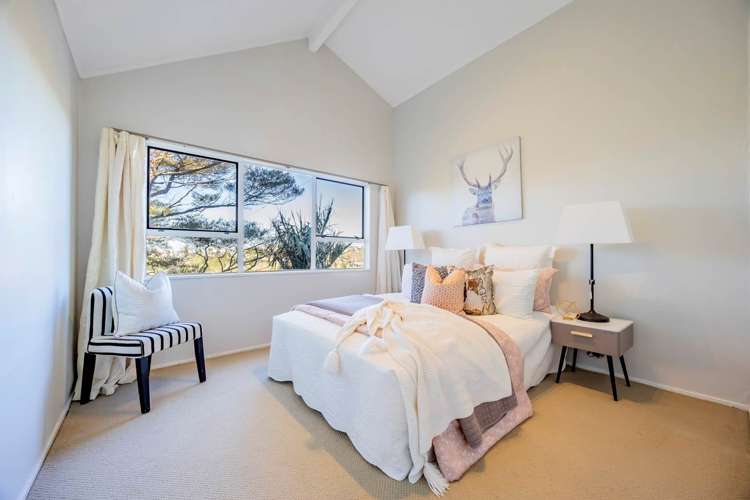 2/28 Noeleen Street Glenfield_11