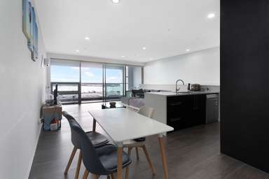 1508/2 Beach Road_4