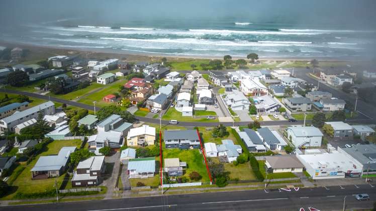 320 Ocean Road Whangamata_3