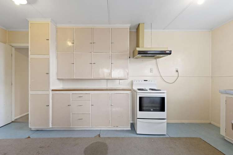 32 Kohekohe Crescent Meremere_5