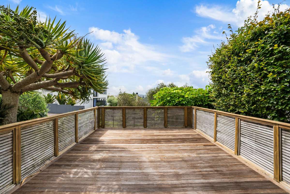 2A Hopkins Crescent_5