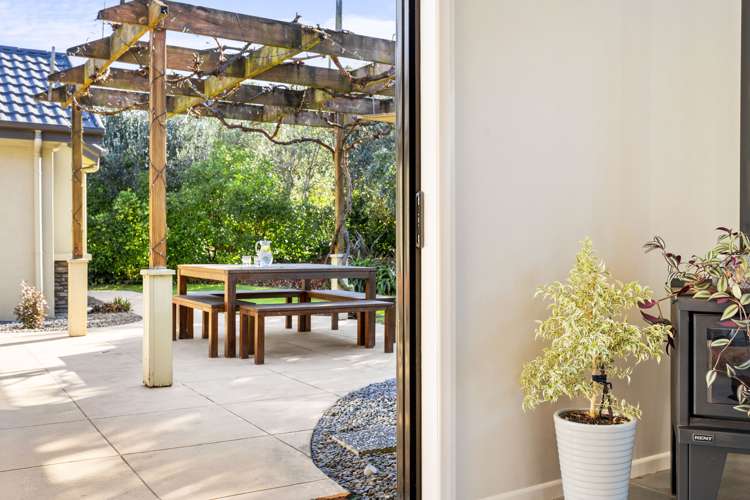 9 Solan Drive Waimauku_24