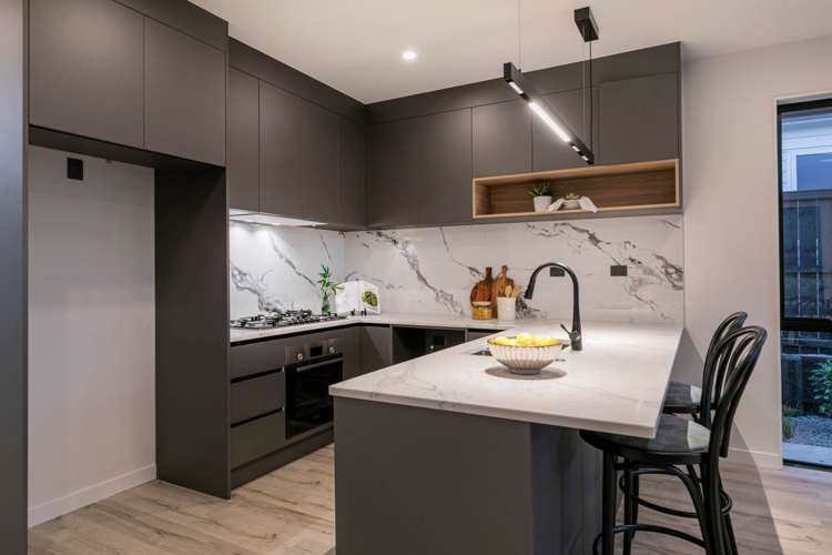 18 Fallowdown Street Wainui_2