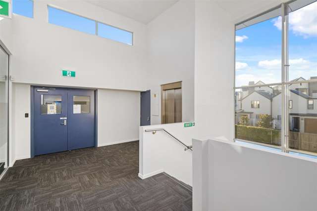 3/49 Sir William Pickering Drive Burnside_4