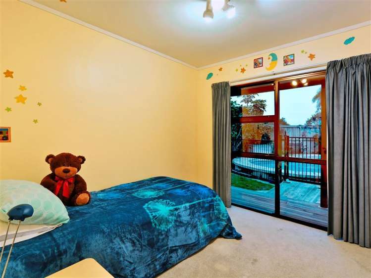 30 Rhinevale Close Henderson_12