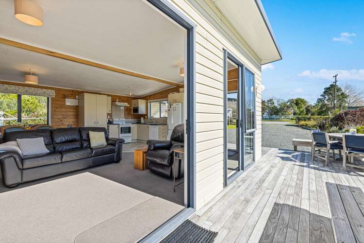 21 Bathgate Road Pakiri_3