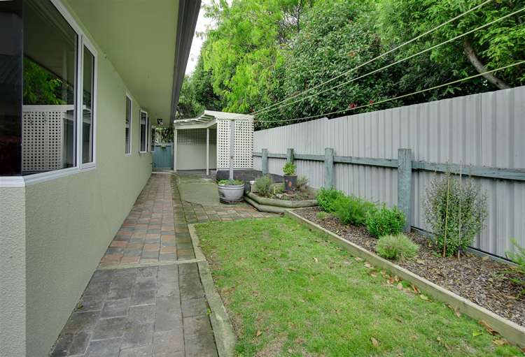 32a Manson Avenue Stoke_13