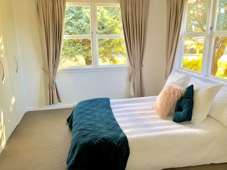 21 Home Street Manapouri_5