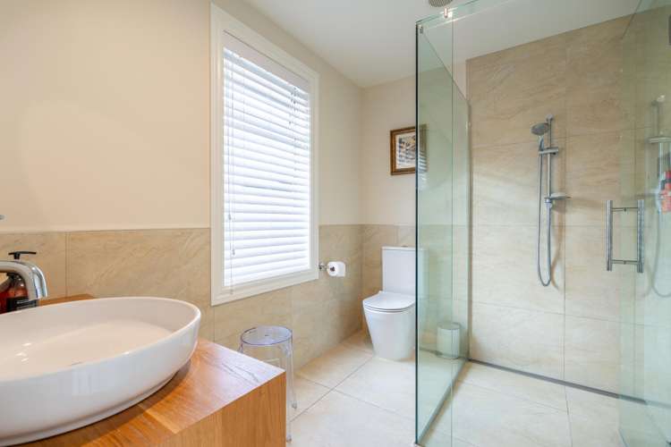 398 Pages Road Gleniti_23