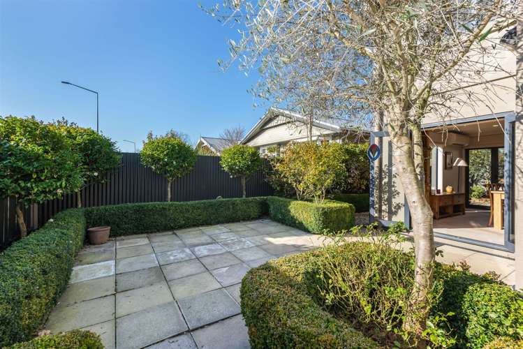 24 Courtenay Street Saint Albans_13