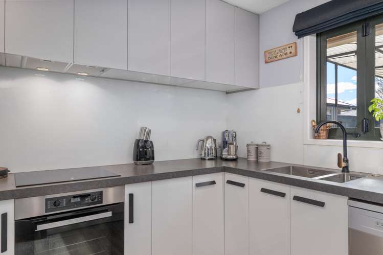 6 New Renwick Road Redwoodtown_3