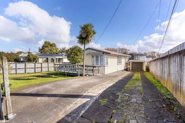 191 Richardson Road Mount Albert_1