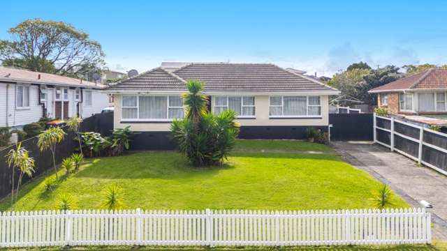 36 Plumley Crescent Mangere_1