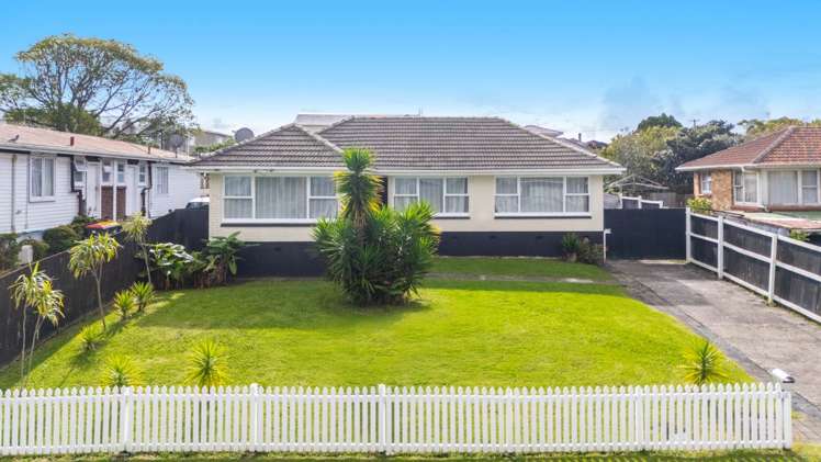 36 Plumley Crescent Mangere_1