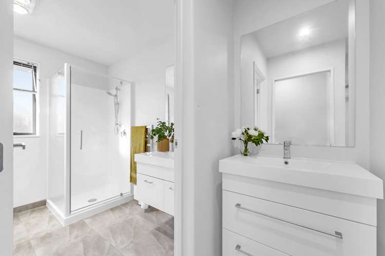 4 Dundee Close Darfield_19