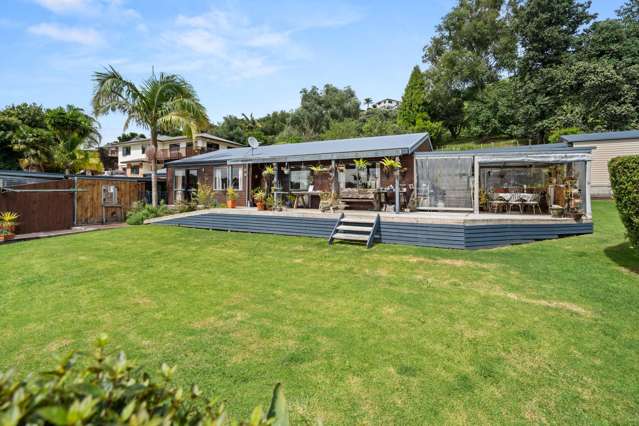 Country-Style Living City Convenience