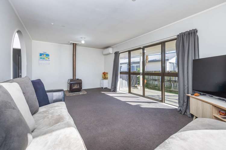 50 Odlin Crescent Nawton_7