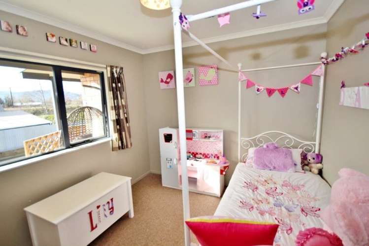 4 Paterson Road Mosgiel_9