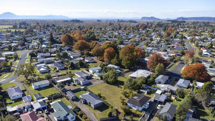 73 Patikura Place Turangi_9