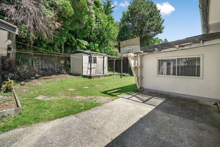 76 Hine Road Wainuiomata_19