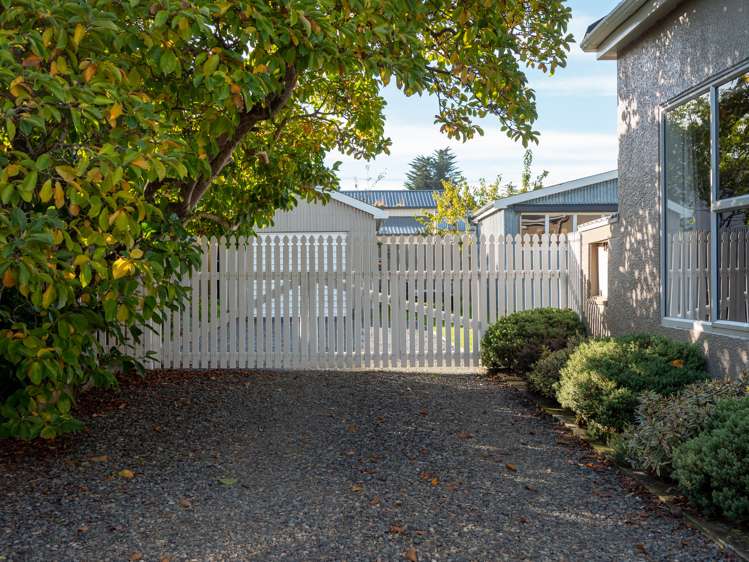 12 Wamphray Street Nightcaps_17