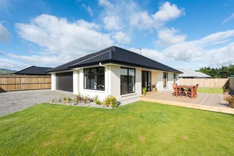 12 Rifle Range Place Witherlea_18