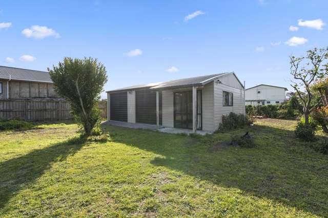 74 Atkinson Avenue Otaki Beach_1