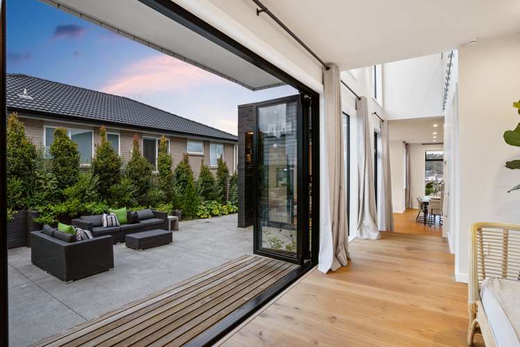 90 Pohutukawa Parade Riverhead_16